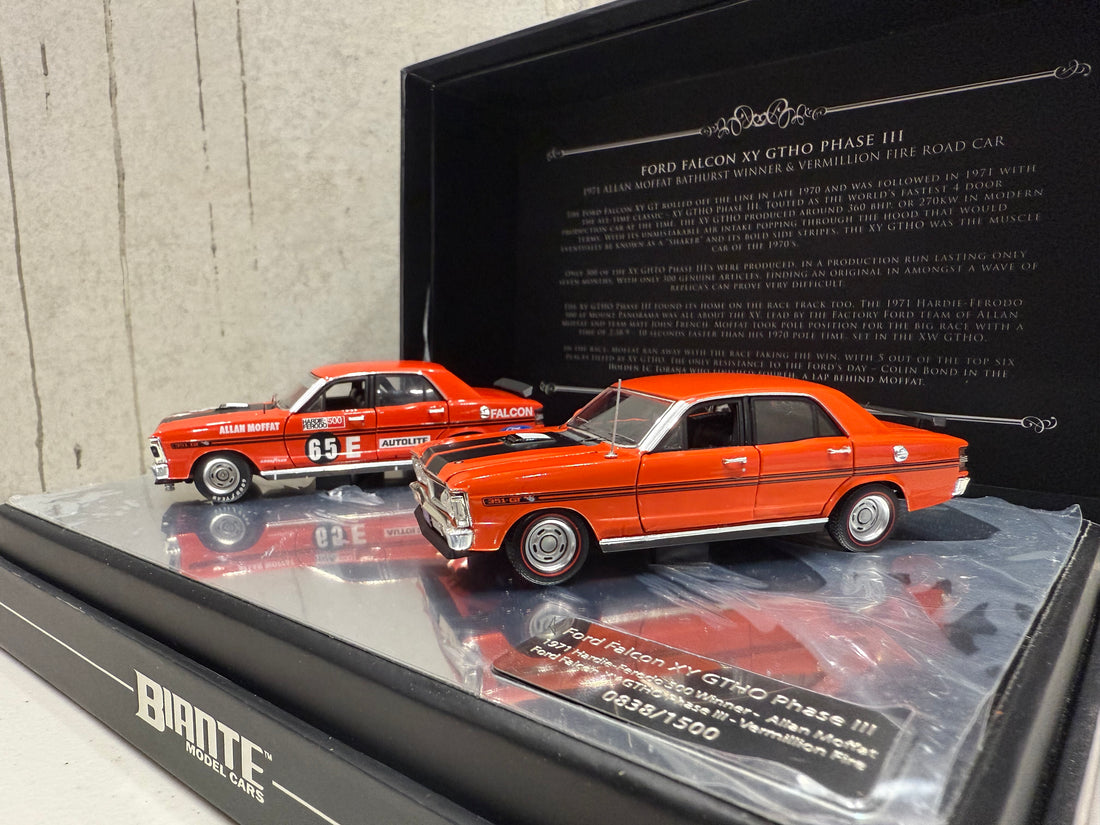 FORD FALCON XY GTHO TWIN SET: 1971 BATHURST WINNER - VERMILLION FIRE ROAD CAR - 1:43 SCALE DIECAST TWIN SET