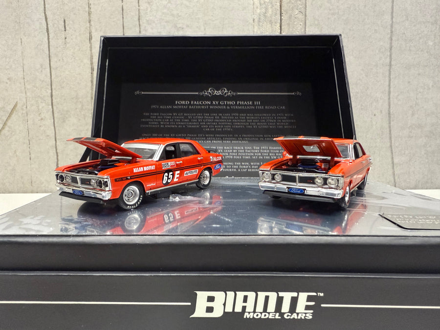 FORD FALCON XY GTHO TWIN SET: 1971 BATHURST WINNER - VERMILLION FIRE ROAD CAR - 1:43 SCALE DIECAST TWIN SET
