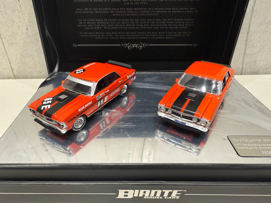 FORD FALCON XY GTHO TWIN SET: 1971 BATHURST WINNER - VERMILLION FIRE ROAD CAR - 1:43 SCALE DIECAST TWIN SET