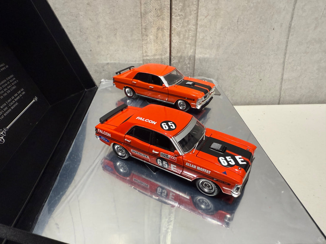 FORD FALCON XY GTHO TWIN SET: 1971 BATHURST WINNER - VERMILLION FIRE ROAD CAR - 1:43 SCALE DIECAST TWIN SET
