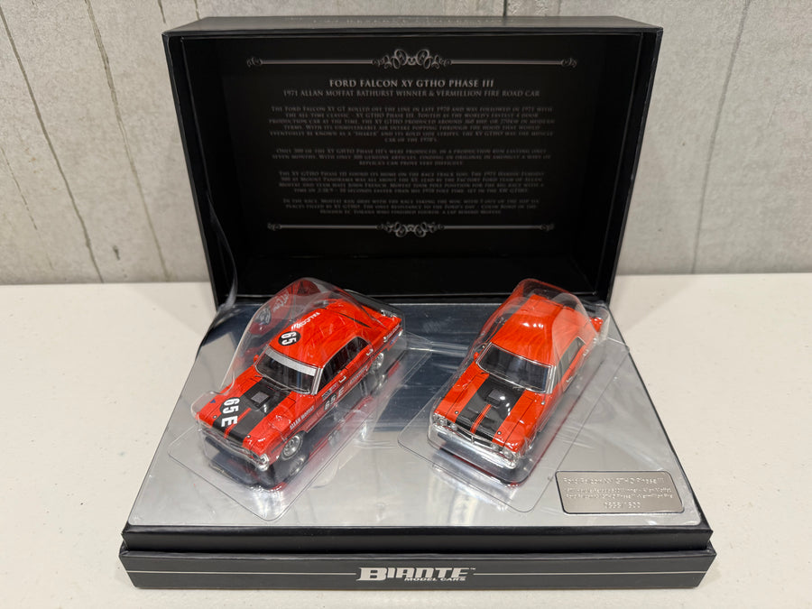 FORD FALCON XY GTHO TWIN SET: 1971 BATHURST WINNER - VERMILLION FIRE ROAD CAR - 1:43 SCALE DIECAST TWIN SET