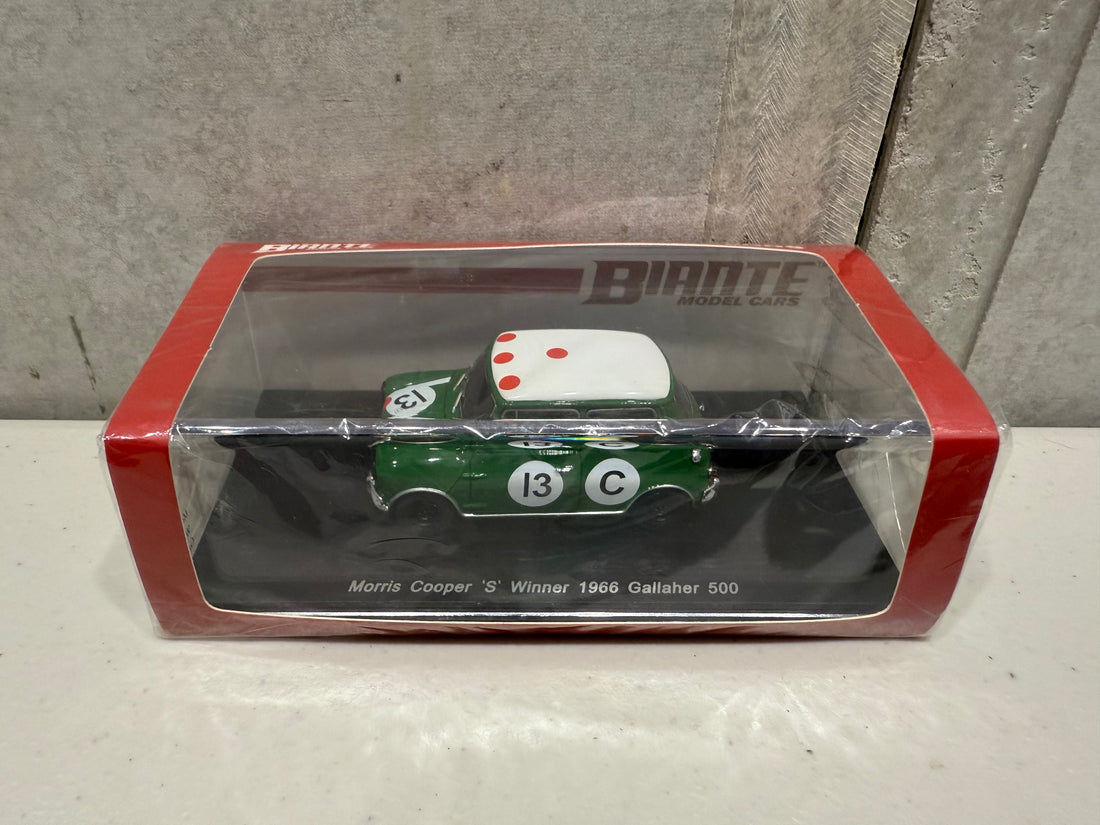 MORRIS COOPER 'S' #13C BOB HOLDEN/ RAUNO AALTONEN 1966 GALLAHER 500 WINNER - 1:43 SCALE DIECAST MODEL