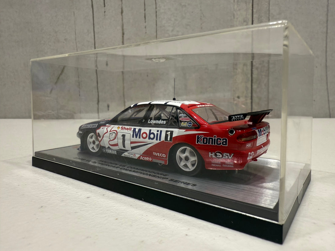 HOLDEN VS COMMODORE #1 CRAIG LOWNDES ATCC REVERSE LIVERY (1999) - 1:43 SCALE DIECAST MODEL - BIANTE