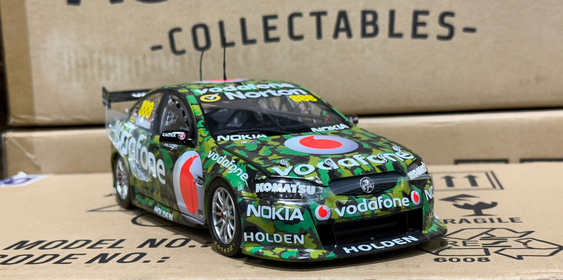CRAIG LOWNDES' YEAR 2011 SUCROGEN TOWNSVILLE 400 TEAMVODAFONE VE SERIES II COMMODORE - 1:18 SCALE DIECAST MODEL