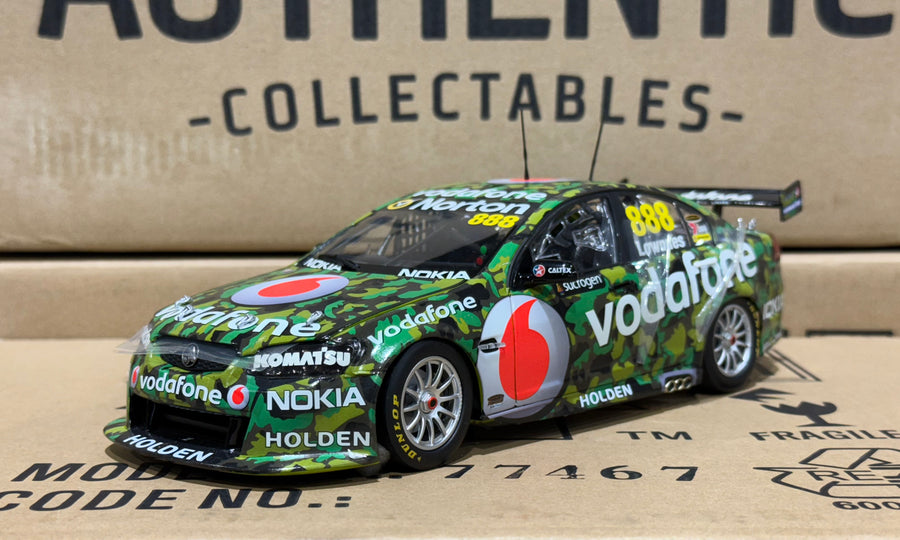 CRAIG LOWNDES' YEAR 2011 SUCROGEN TOWNSVILLE 400 TEAMVODAFONE VE SERIES II COMMODORE - 1:18 SCALE DIECAST MODEL
