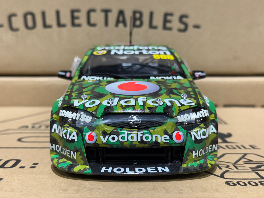 CRAIG LOWNDES' YEAR 2011 SUCROGEN TOWNSVILLE 400 TEAMVODAFONE VE SERIES II COMMODORE - 1:18 SCALE DIECAST MODEL