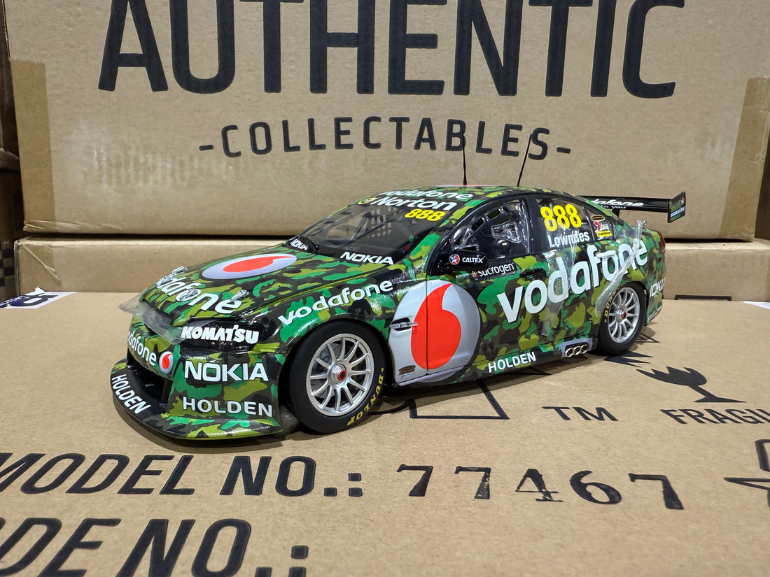CRAIG LOWNDES' YEAR 2011 SUCROGEN TOWNSVILLE 400 TEAMVODAFONE VE SERIES II COMMODORE - 1:18 SCALE DIECAST MODEL