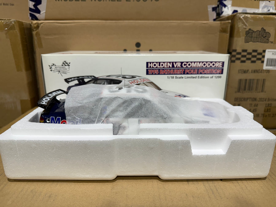 1995 Bathurst Pole - Craig Lowndes/Greg Murphy 1:18 Scale Diecast Model