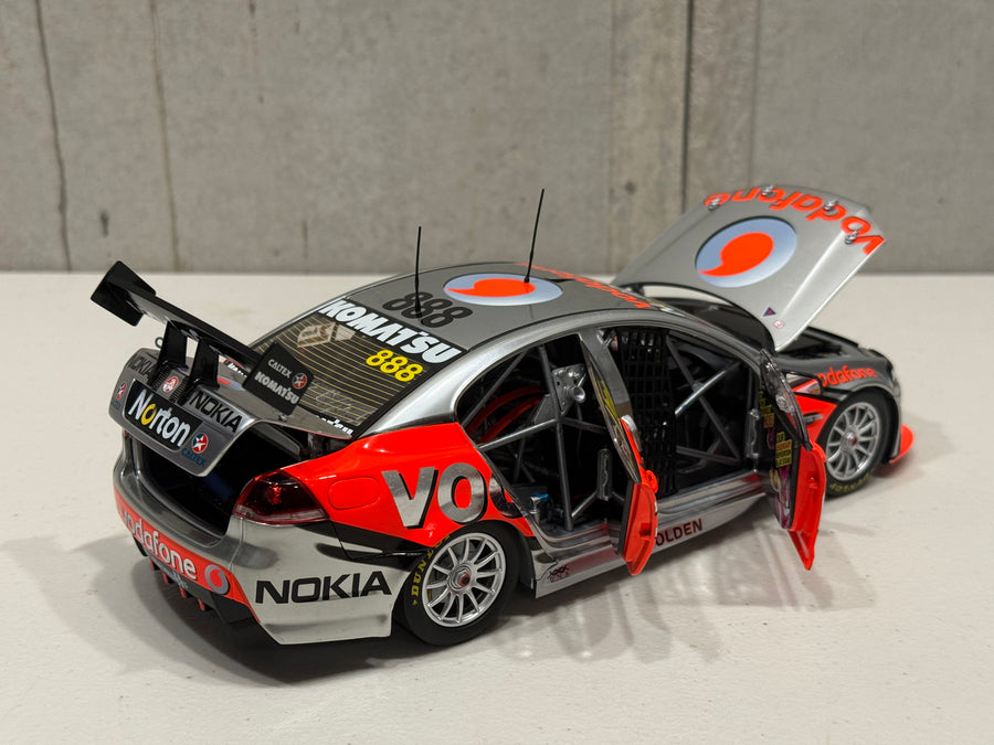 2010 Bathurst Winner - Craig Lowndes/Mark Skaife - 1:18 Scale Diecast Model