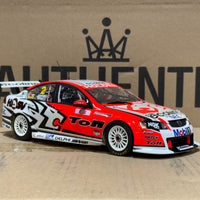 2009 Bathurst Winner Tander/Davison -- Holden Racing Team - 1:18 Scale Diecast Model