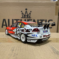 2009 Bathurst Winner Tander/Davison -- Holden Racing Team - 1:18 Scale Diecast Model