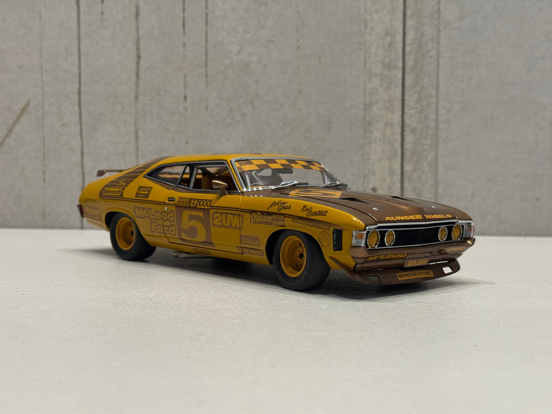 FORD XA FALCON GT 1974 BATHURST WINNER 50TH ANNIVERSARY GOLD LIVERY - 1:18 SCALE DIECAST MODEL