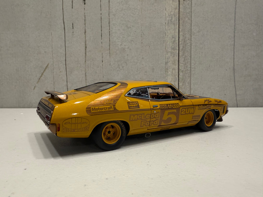 FORD XA FALCON GT 1974 BATHURST WINNER 50TH ANNIVERSARY GOLD LIVERY - 1:18 SCALE DIECAST MODEL