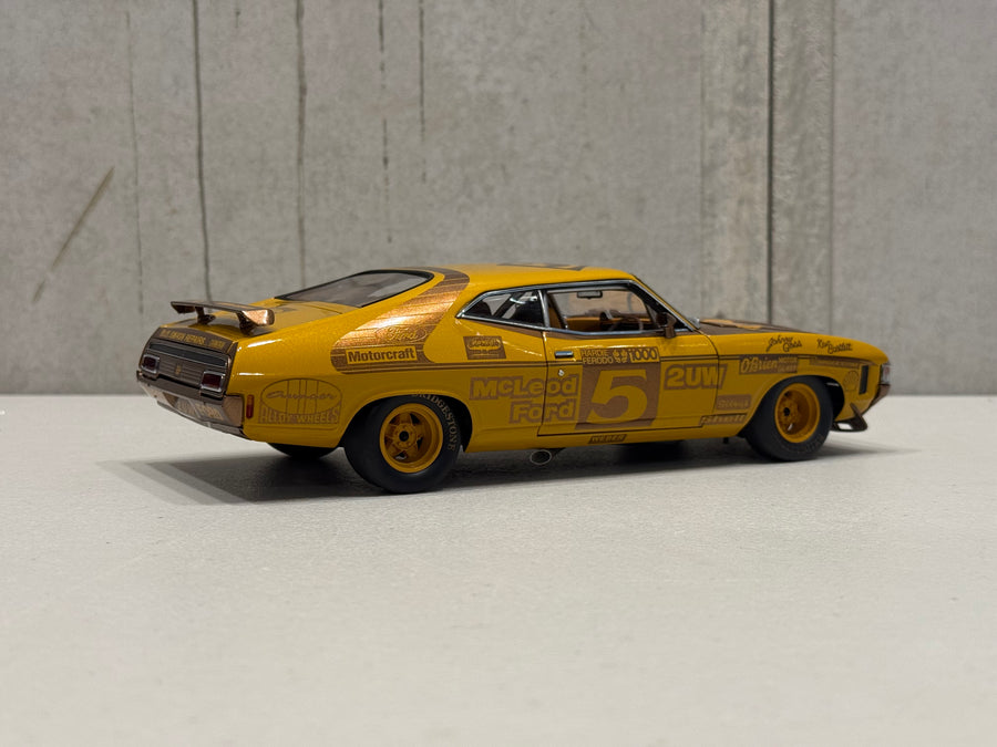 FORD XA FALCON GT 1974 BATHURST WINNER 50TH ANNIVERSARY GOLD LIVERY - 1:18 SCALE DIECAST MODEL