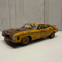 FORD XA FALCON GT 1974 BATHURST WINNER 50TH ANNIVERSARY GOLD LIVERY - 1:18 SCALE DIECAST MODEL