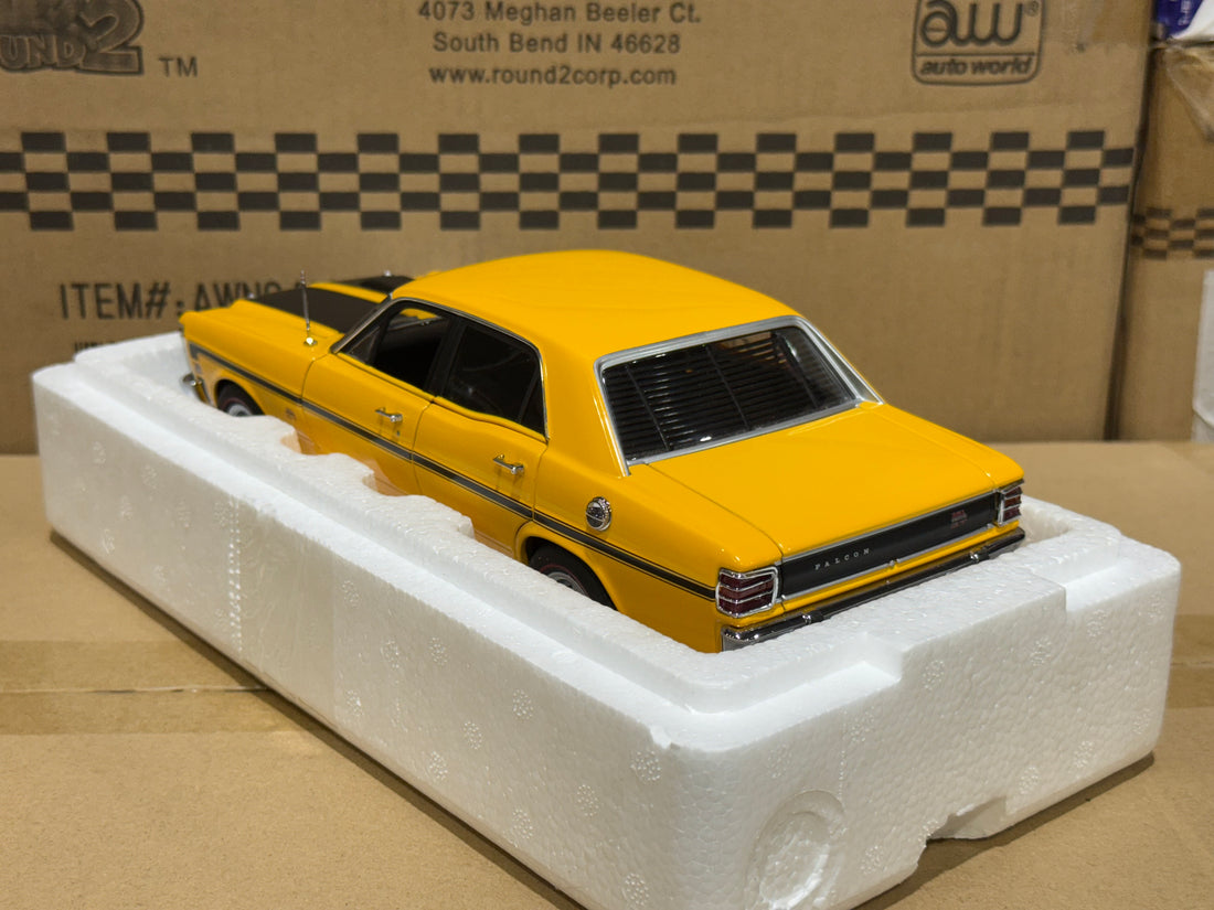 FORD XW FALCON GTHO PHASE 2 - YELLOW W/BLACK STRIPES - 1:18 SCALE DIECAST MODEL - BIANTE/AUTOART