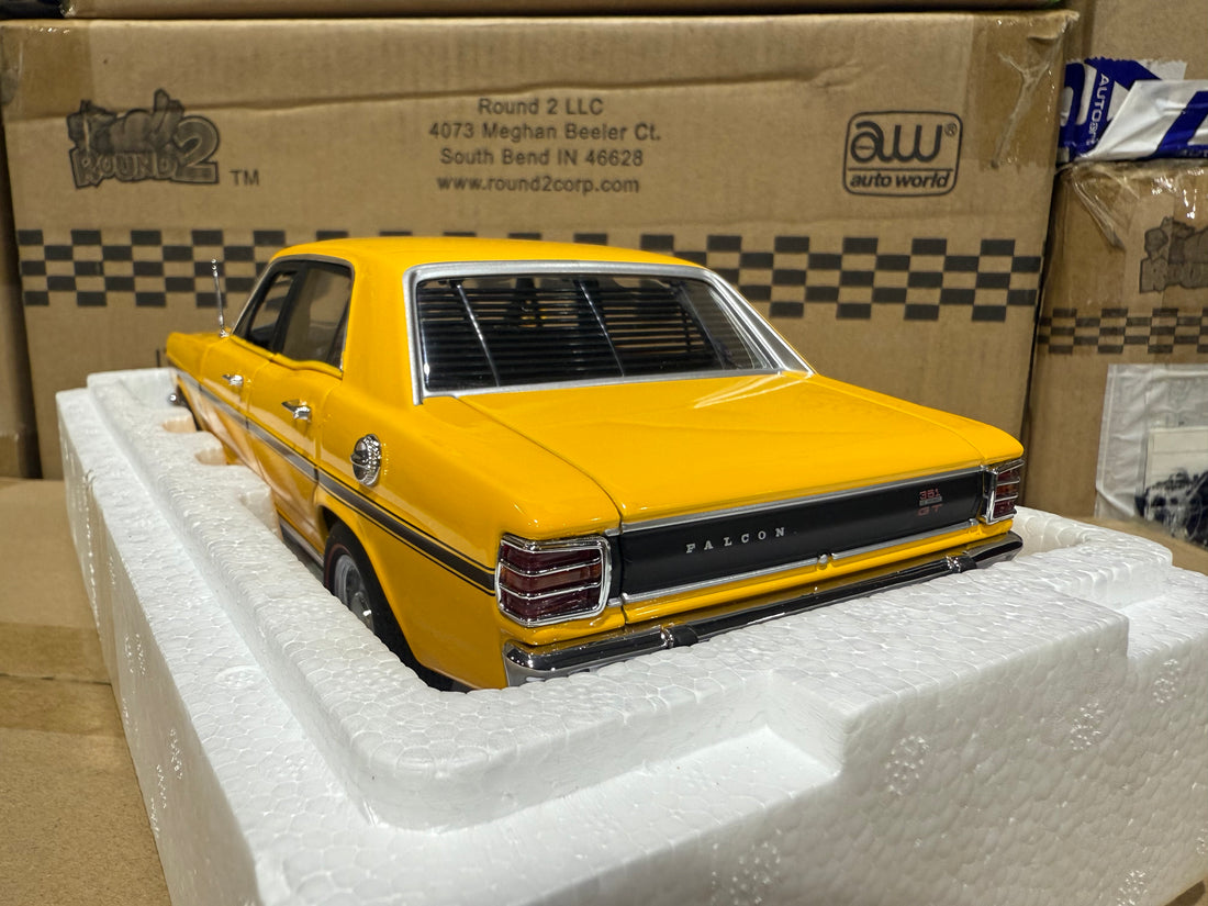 FORD XW FALCON GTHO PHASE 2 - YELLOW W/BLACK STRIPES - 1:18 SCALE DIECAST MODEL - BIANTE/AUTOART