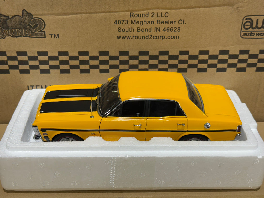 FORD XW FALCON GTHO PHASE 2 - YELLOW W/BLACK STRIPES - 1:18 SCALE DIECAST MODEL - BIANTE/AUTOART