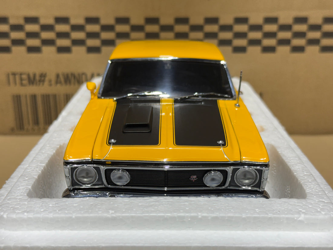 FORD XW FALCON GTHO PHASE 2 - YELLOW W/BLACK STRIPES - 1:18 SCALE DIECAST MODEL - BIANTE/AUTOART