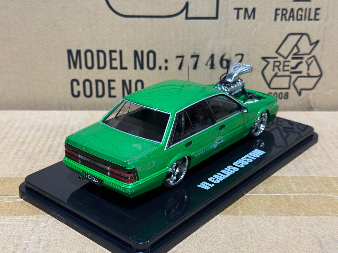 BLOWN VL CALAIS - GREEN - 1:24 SCALE DIECAST MODEL - DDA
