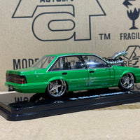 BLOWN VL CALAIS - GREEN - 1:24 SCALE DIECAST MODEL - DDA
