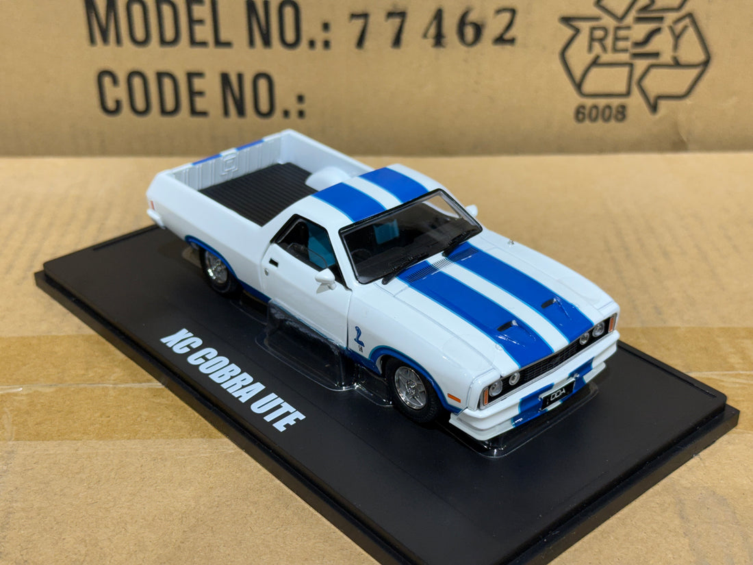 FORD XC COBRA UTE - 1:32 SCALE DIECAST MODEL