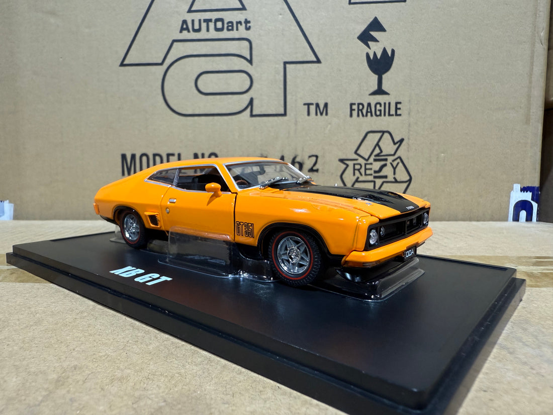 FORD XB GT COUPE - 1:32 SCALE DIECAST MODEL