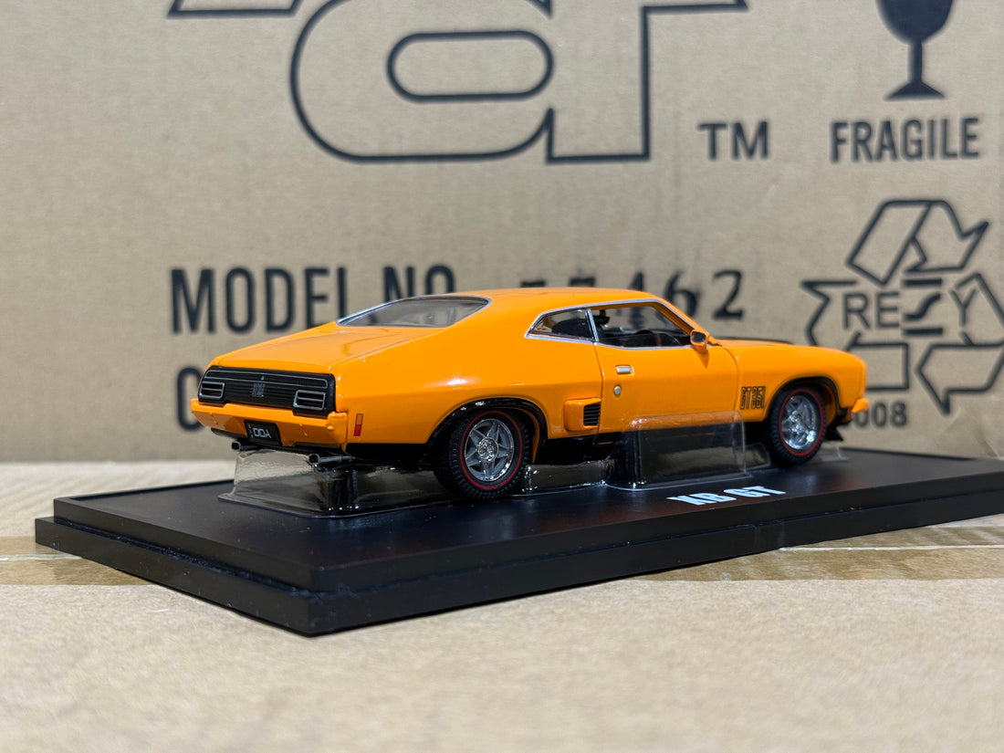 FORD XB GT COUPE - 1:32 SCALE DIECAST MODEL