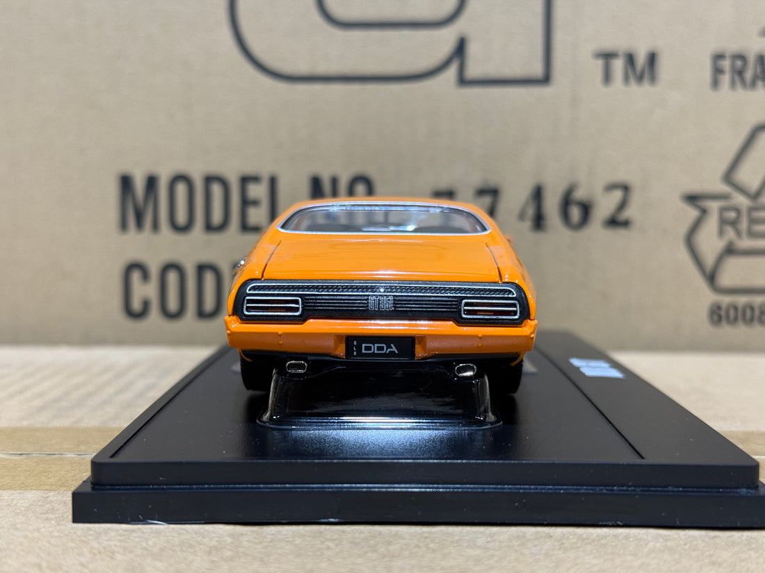 FORD XB GT COUPE - 1:32 SCALE DIECAST MODEL