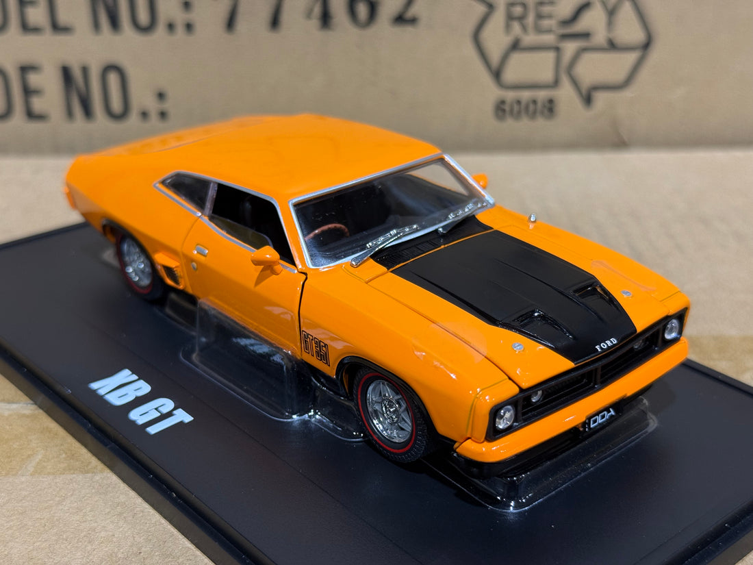 FORD XB GT COUPE - 1:32 SCALE DIECAST MODEL