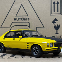HOLDEN HX MONARO GTS SEDAN ABSINTH YELLOW - 1:18 SCALE DIECAST MODEL