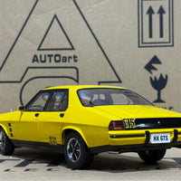 HOLDEN HX MONARO GTS SEDAN ABSINTH YELLOW - 1:18 SCALE DIECAST MODEL