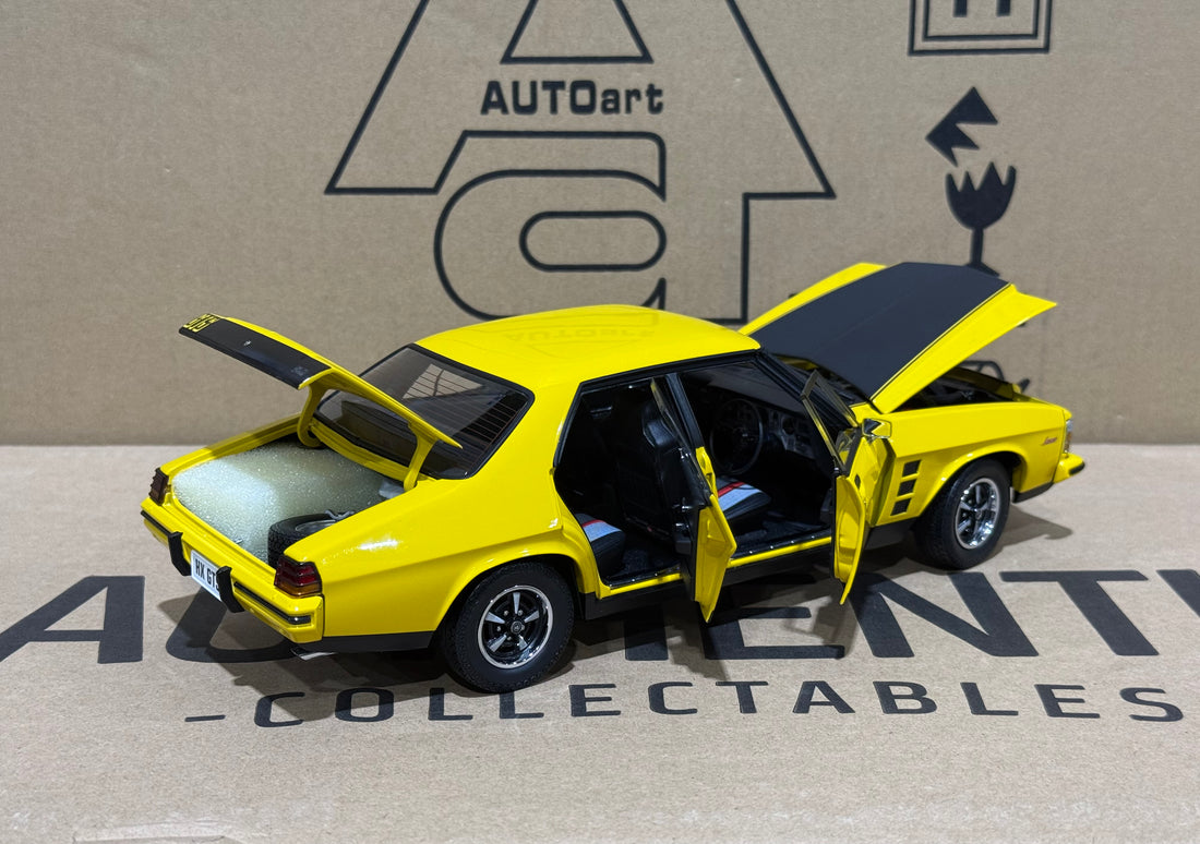 HOLDEN HX MONARO GTS SEDAN ABSINTH YELLOW - 1:18 SCALE DIECAST MODEL