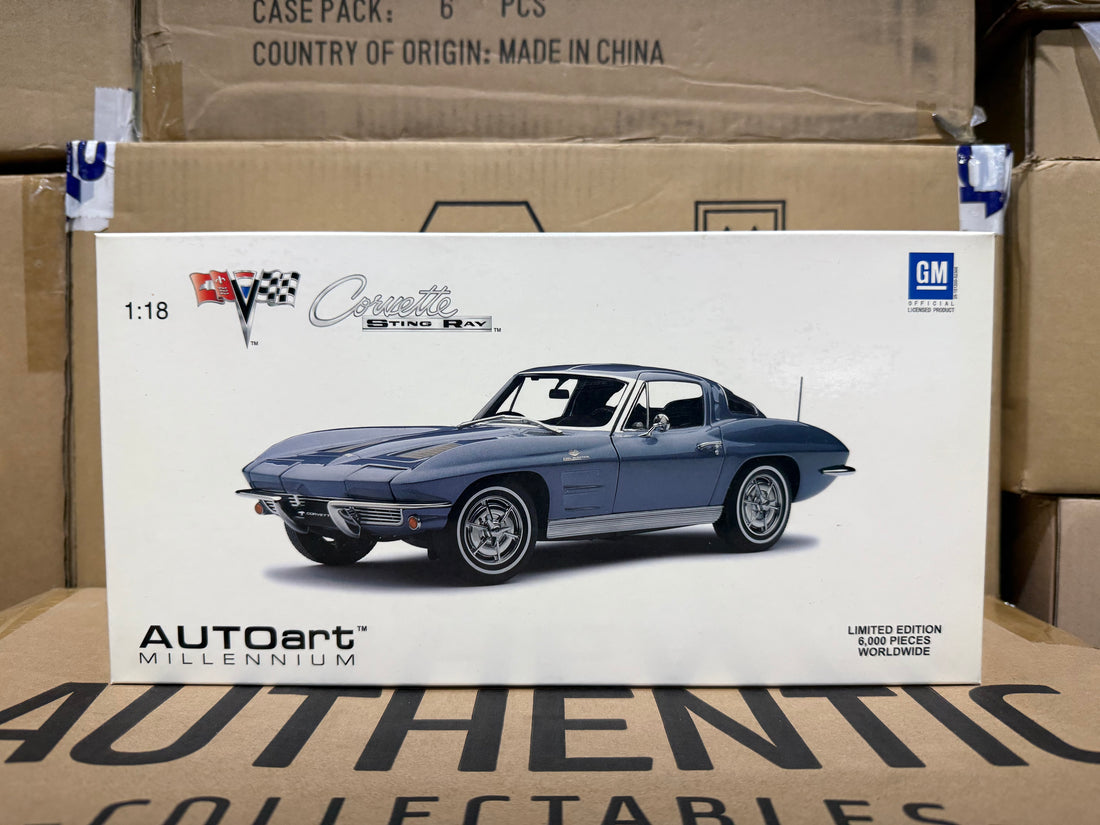1963 CHEVROLET CORVETTE COUPE - SILVER BLUE - 1:18 SCALE DIECAST MODEL - AUTOART