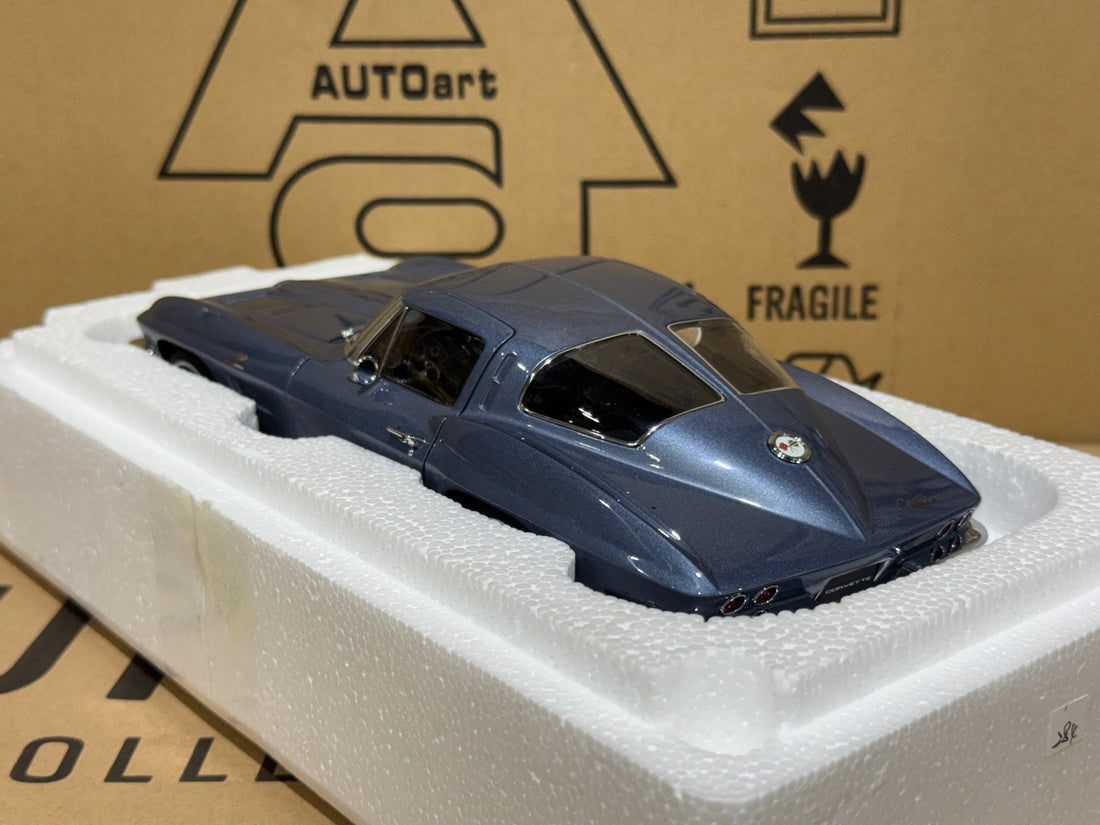 1963 CHEVROLET CORVETTE COUPE - SILVER BLUE - 1:18 SCALE DIECAST MODEL - AUTOART