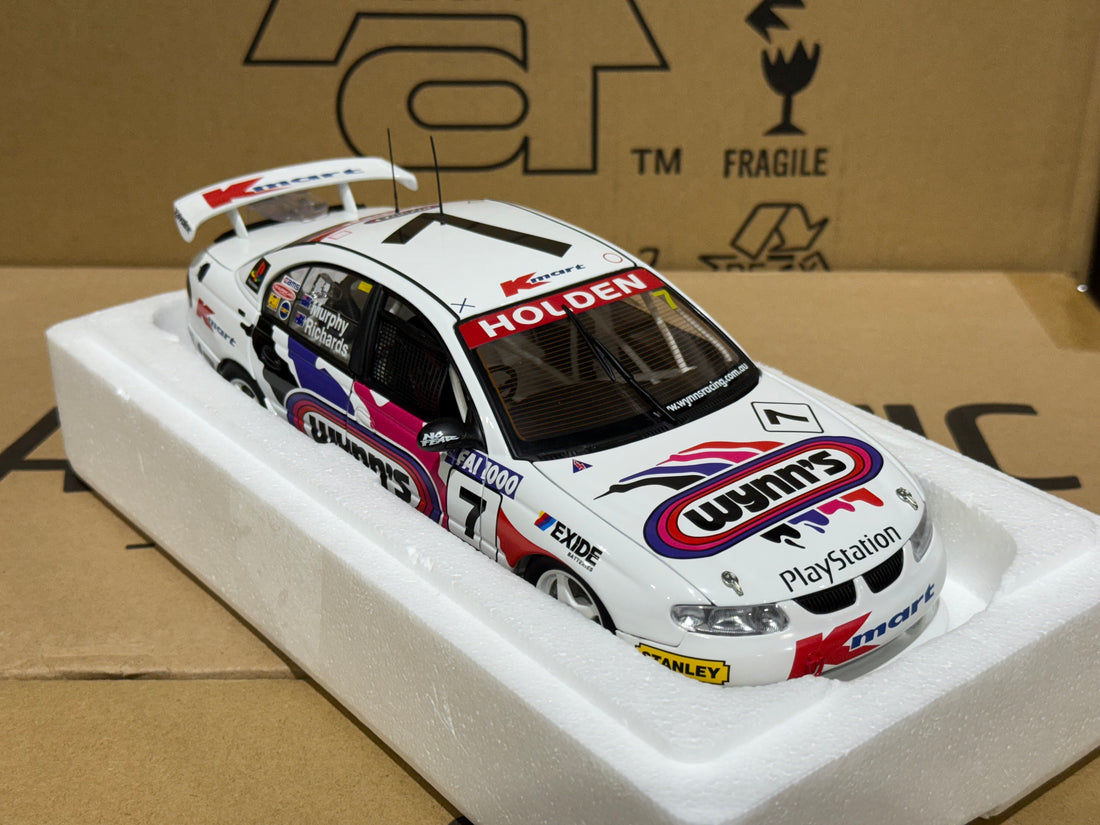 HOLDEN COMMODORE VT BATHURST 1999 G. MURPHY/S.RICHARDS #7 - 1:18 SCALE DIECAST MODEL - AUTOART