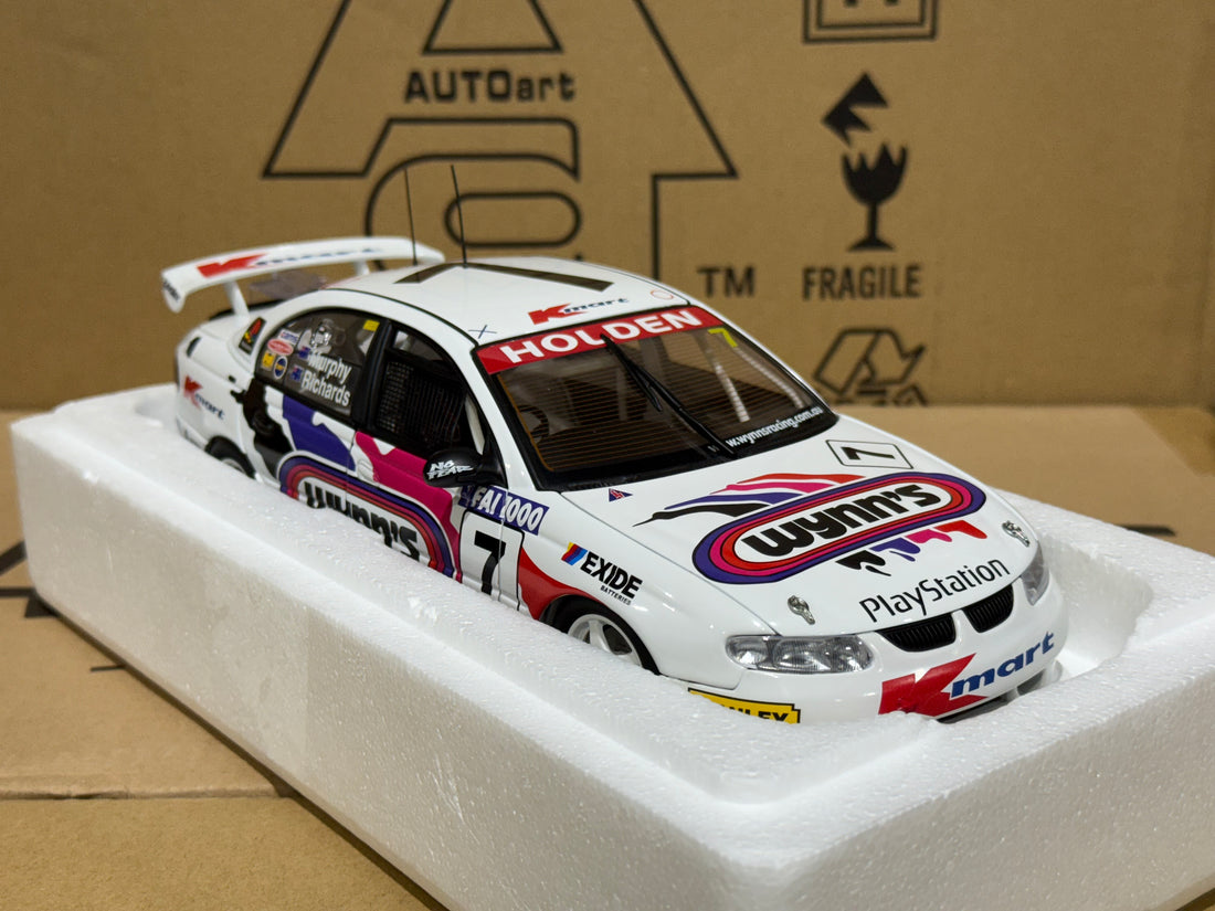 HOLDEN COMMODORE VT BATHURST 1999 G. MURPHY/S.RICHARDS #7 - 1:18 SCALE DIECAST MODEL - AUTOART