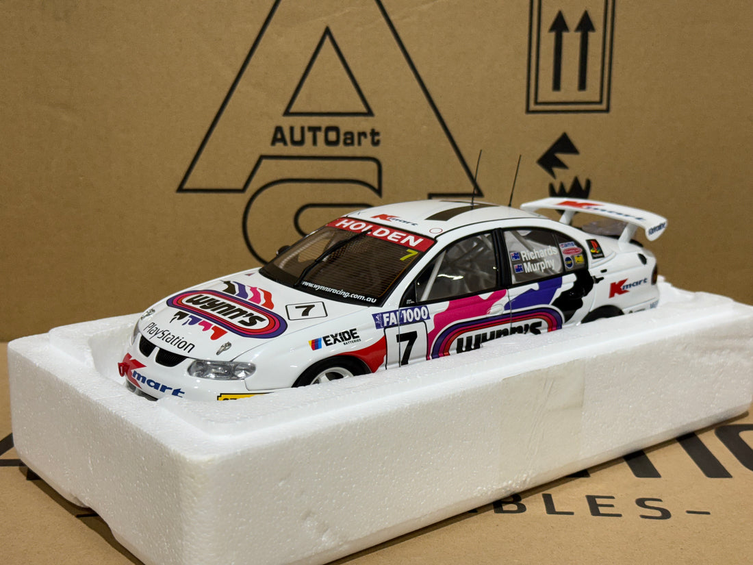 HOLDEN COMMODORE VT BATHURST 1999 G. MURPHY/S.RICHARDS #7 - 1:18 SCALE DIECAST MODEL - AUTOART