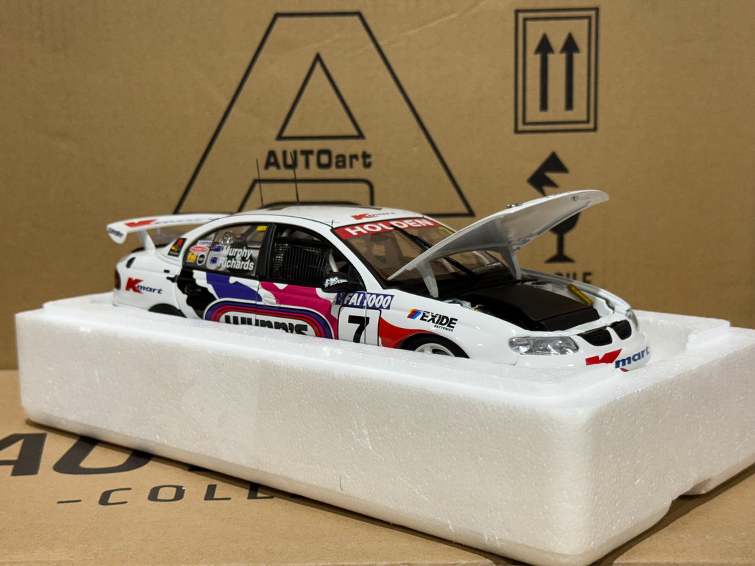 HOLDEN COMMODORE VT BATHURST 1999 G. MURPHY/S.RICHARDS #7 - 1:18 SCALE DIECAST MODEL - AUTOART