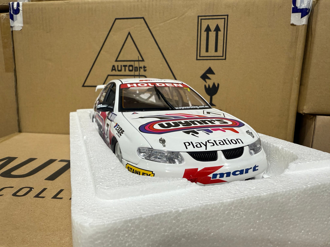HOLDEN COMMODORE VT BATHURST 1999 G. MURPHY/S.RICHARDS #7 - 1:18 SCALE DIECAST MODEL - AUTOART