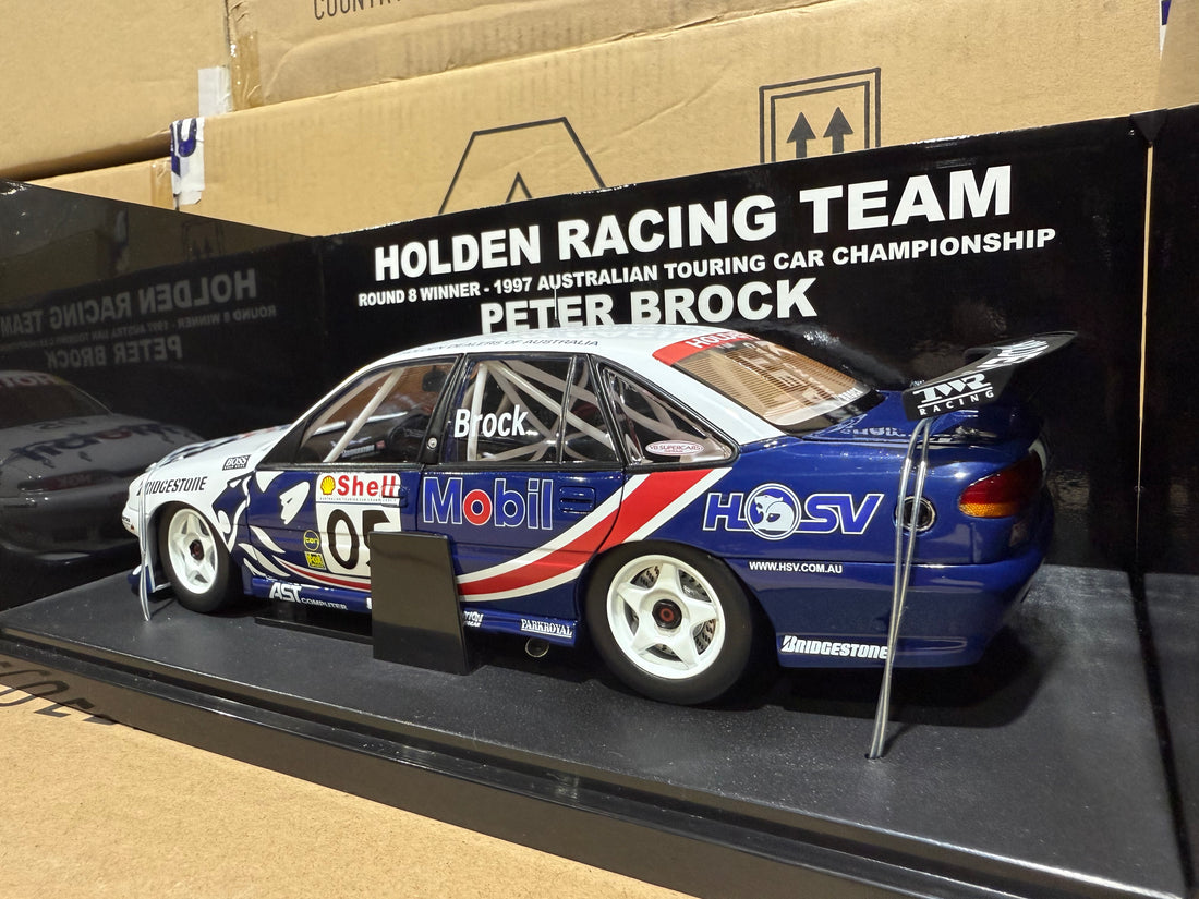 1997 PETER BROCK - ROUND 8 WINNER - HOLDEN VS COMMODORE - 1:18 SCALE DIECAST MODEL - BIANTE/AUTOART