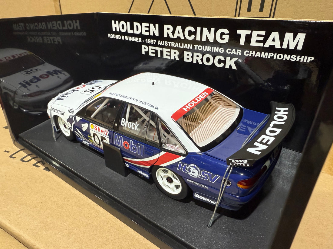 1997 PETER BROCK - ROUND 8 WINNER - HOLDEN VS COMMODORE - 1:18 SCALE DIECAST MODEL - BIANTE/AUTOART