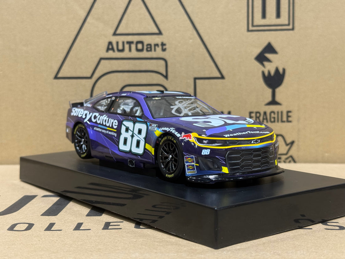 SHANE VAN GISBERGEN AUTOGRAPHRD 2025 SAFETY CULTURE 1:24 SCALE ARC DIECAST