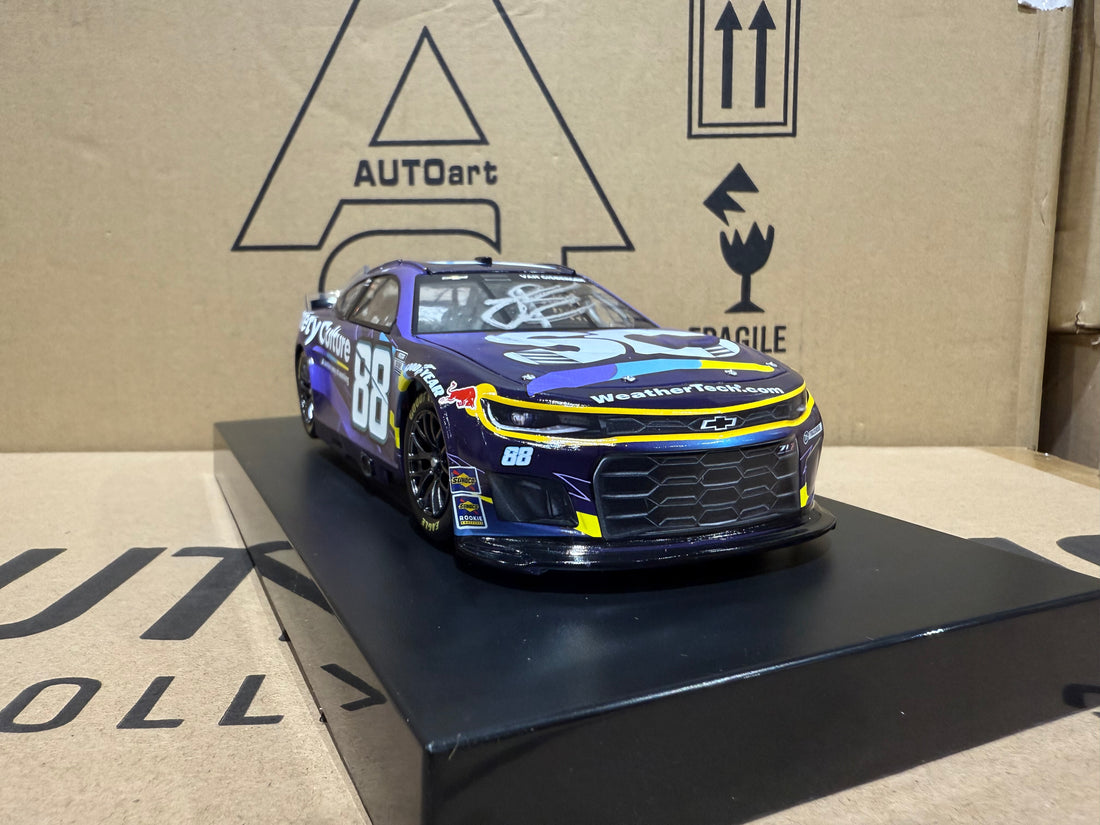 SHANE VAN GISBERGEN AUTOGRAPHRD 2025 SAFETY CULTURE 1:24 SCALE ARC DIECAST