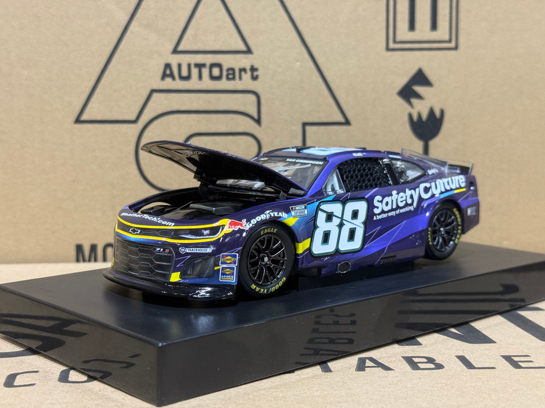 SHANE VAN GISBERGEN AUTOGRAPHRD 2025 SAFETY CULTURE 1:24 SCALE ARC DIECAST
