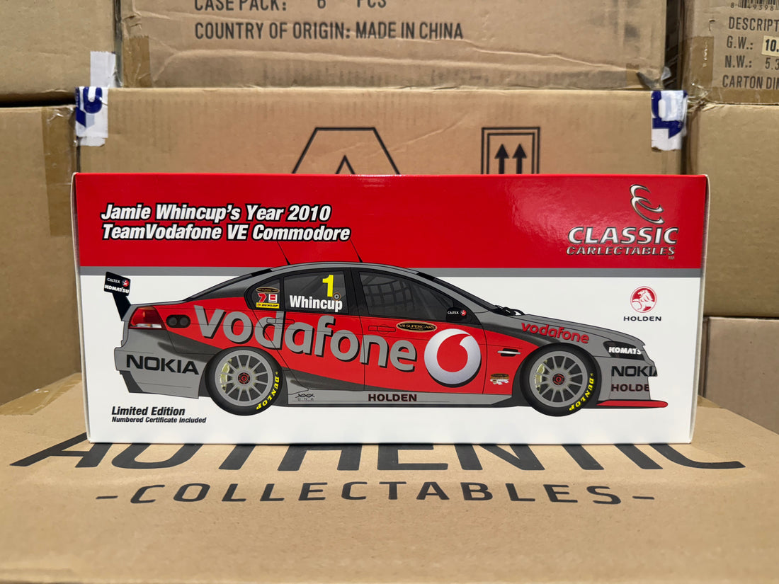 Holden VE Commodore 2010 Triple Eight Race Engineering Jamie Whincup - 1:18 Scale Diecast Model
