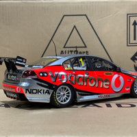 Holden VE Commodore 2010 Triple Eight Race Engineering Jamie Whincup - 1:18 Scale Diecast Model