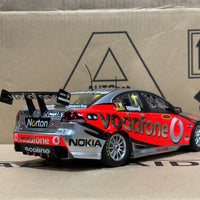 Holden VE Commodore 2010 Triple Eight Race Engineering Jamie Whincup - 1:18 Scale Diecast Model