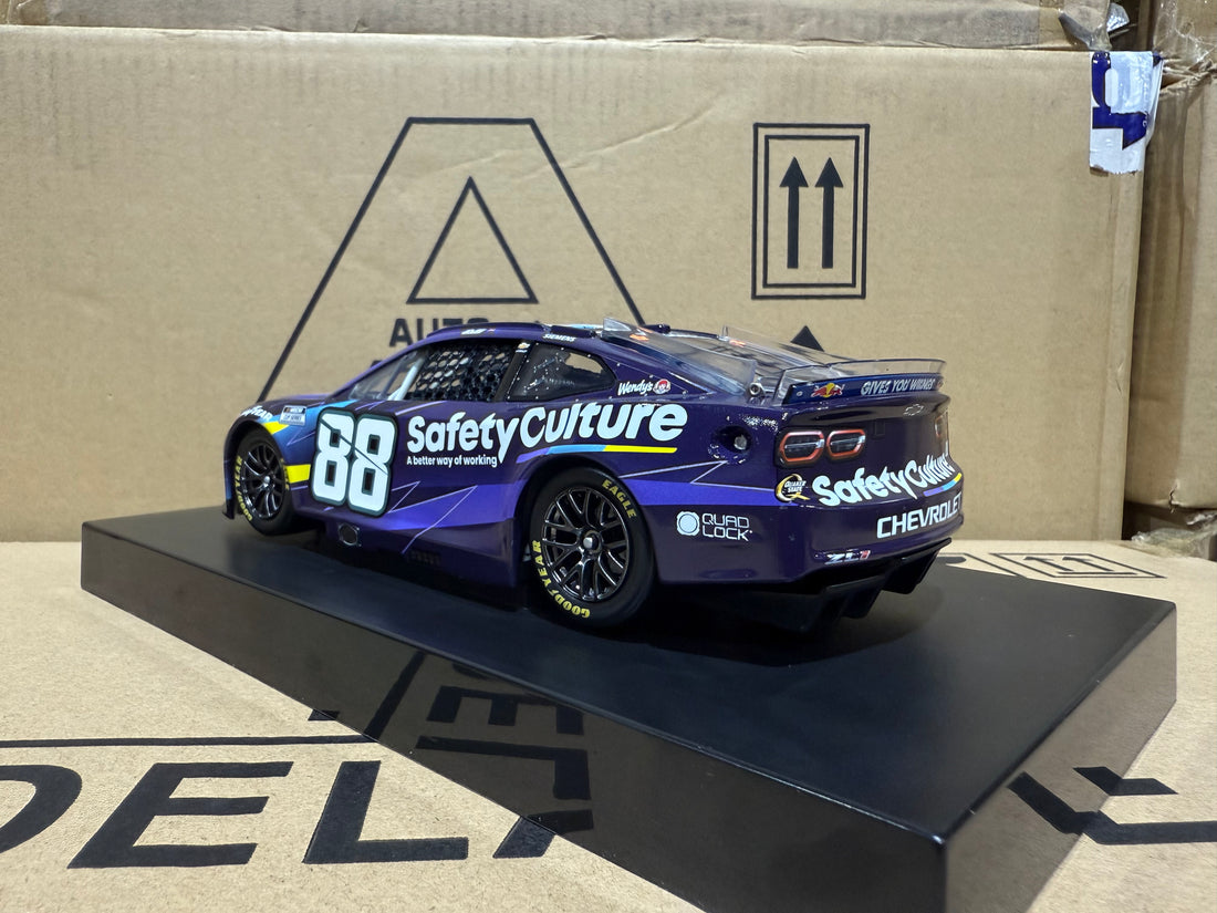 SHANE VAN GISBERGEN 2025 SAFETY CULTURE 1:24 SCALE ELITE DIECAST