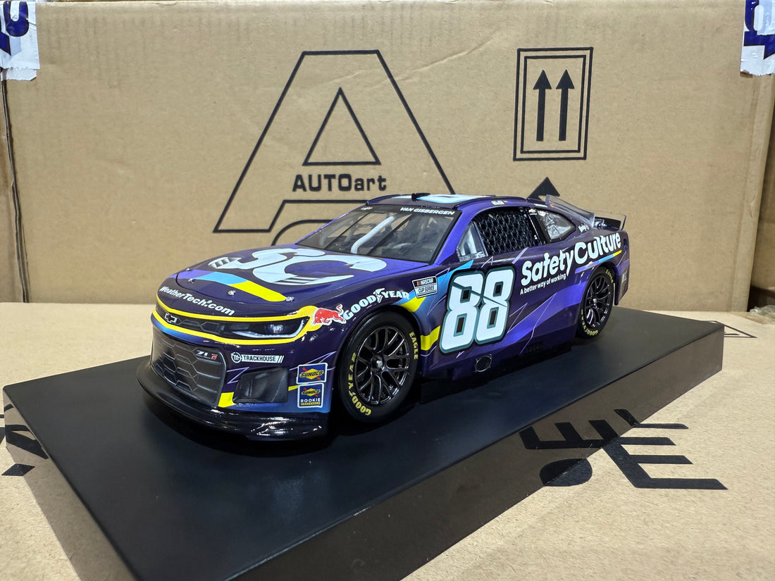 SHANE VAN GISBERGEN 2025 SAFETY CULTURE 1:24 SCALE ELITE DIECAST